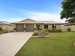 45 Chancellor Drive, Urraween