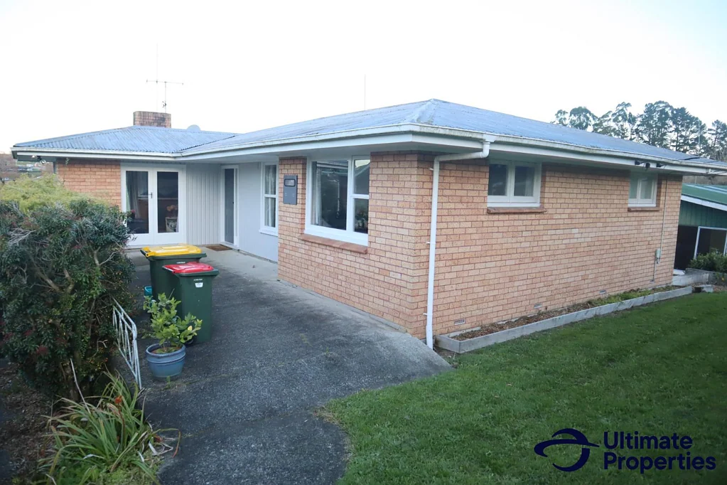 Cosy Home In Glenview