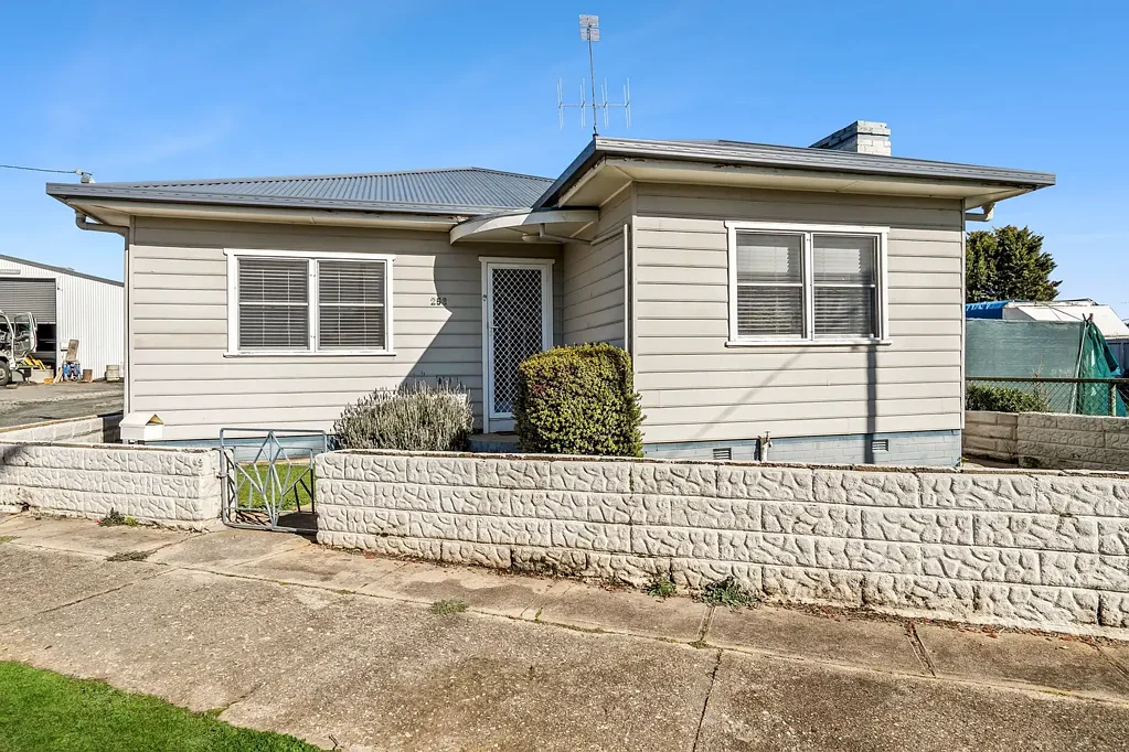 Crookwell 3 Slaapkamer Secure the Space You Need