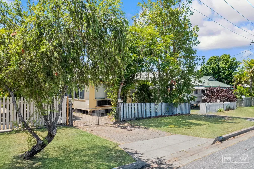 2 bedroom home in Yeppoon CBD!
