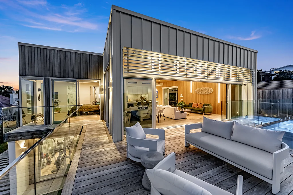 Glendowie 4Kwarto Exceptional views, no expense spared, will be sold