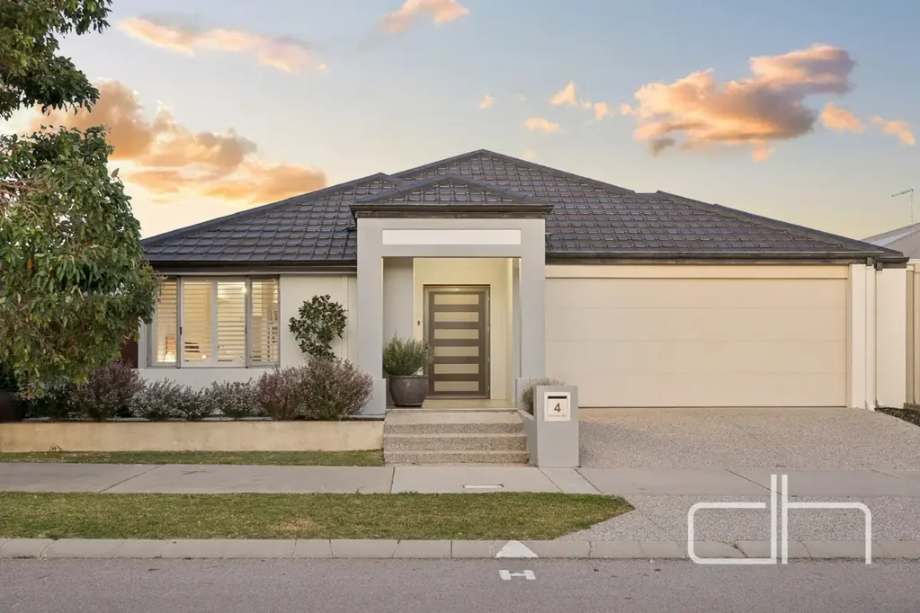 Landsdale 4Moenga THE OPPORTUNITY™