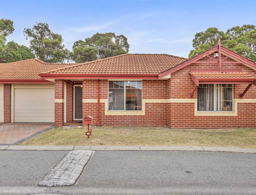 17/33 Seaforth Avenue, Gosnells, WA 6110, 3 Bedrooms, 2 Bathrooms, House