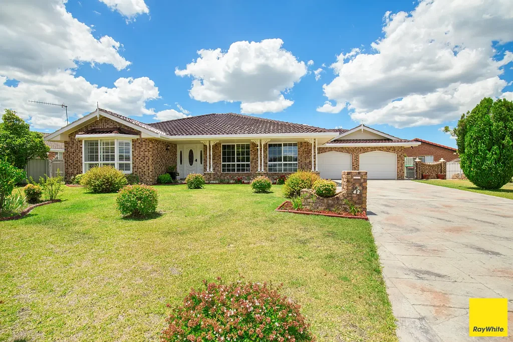 42 Macdonald Drive, Armidale, NSW 2350
