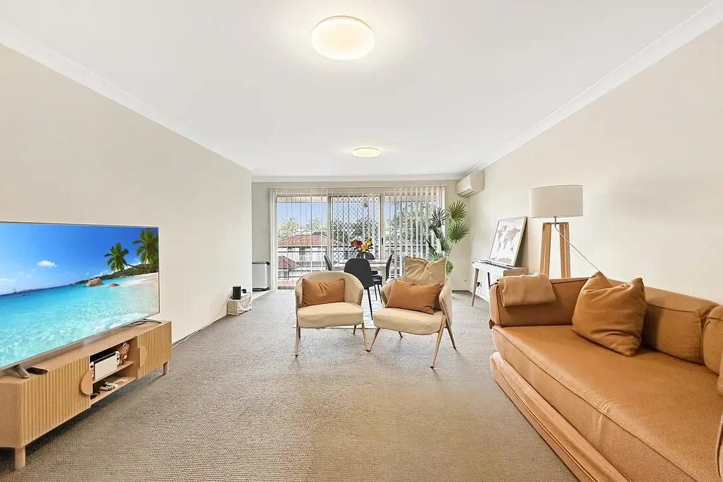 Spacious Gymea Gem in Secure Complex