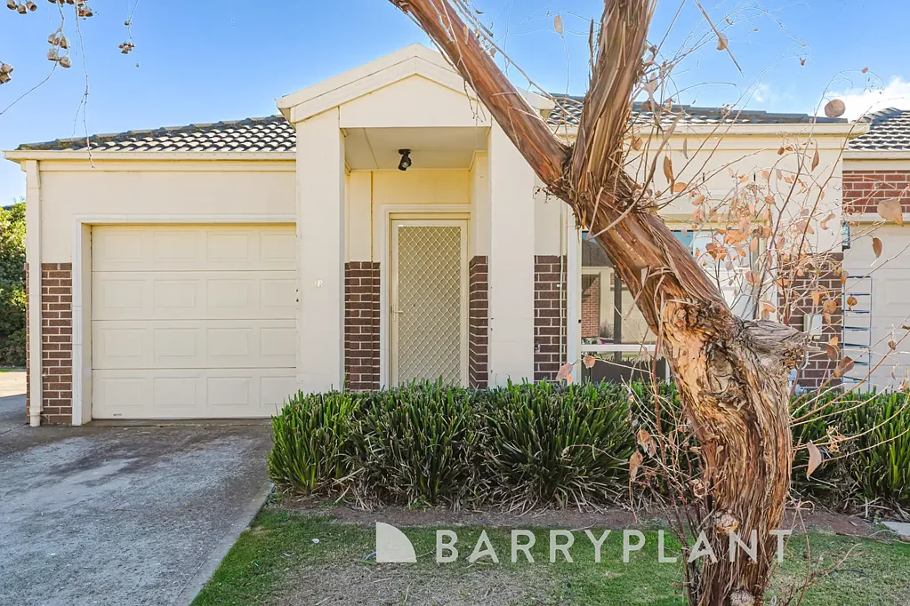 38/17 Crestmont Drive, Melton South, VIC 3338
