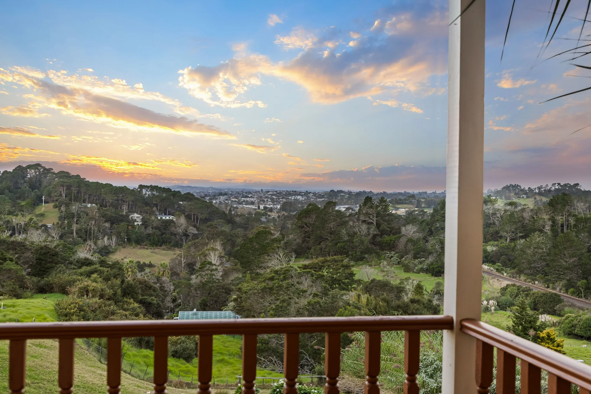 23 Waitakere Road, Waitakere, photo 14