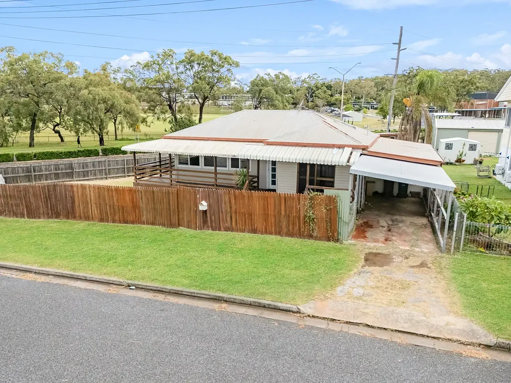 1 Margaret Street, South Gladstone, QLD 4680