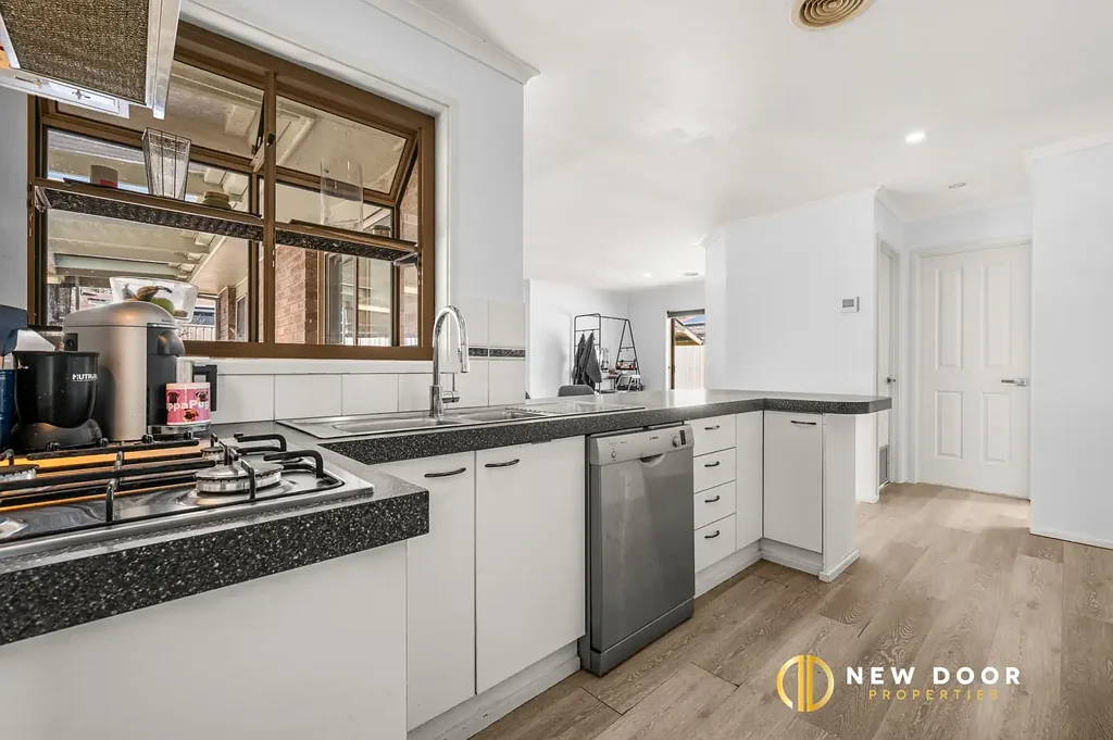 Banks 3 Slaapkamer Comfortable Living with Space to Grow!