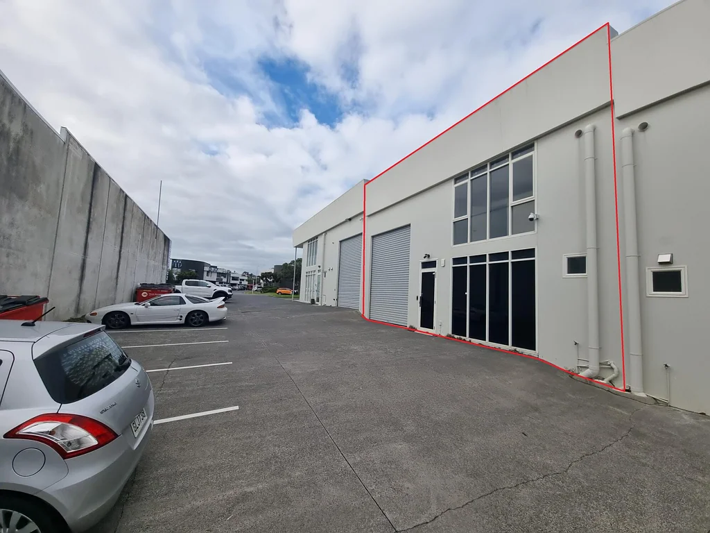 Albany Quality and Value Industrial! - 222m²