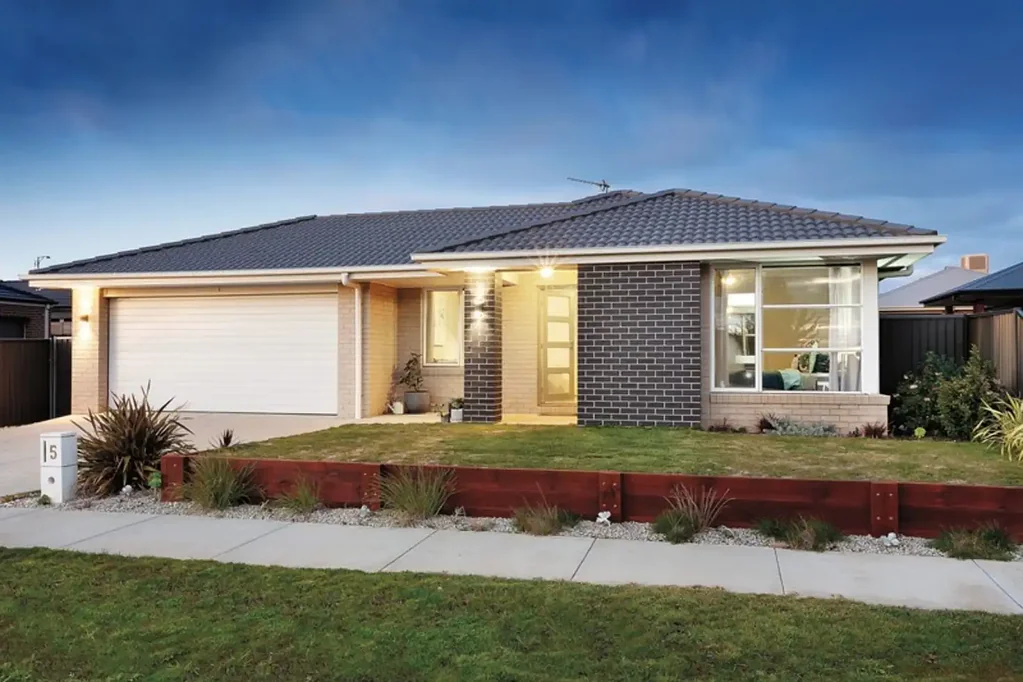 5 McCallum Street, Lucas, VIC 3350