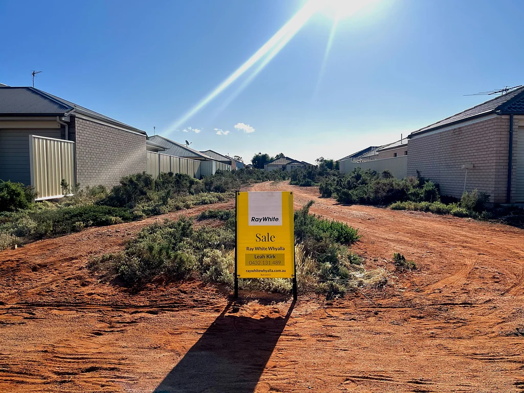 Whyalla Stuart Build your dream home in a convenient location on a comfortable size allotment!