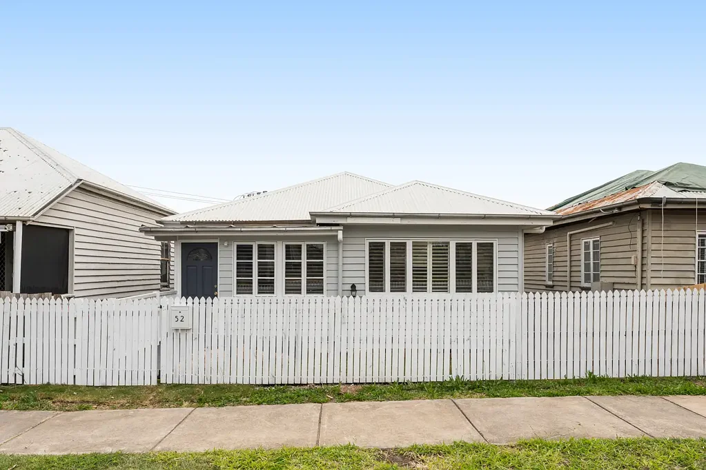 North Ipswich 3ਬੈੱਡਰੂਮ Seize the moment - such a great family home or investment opportunity!