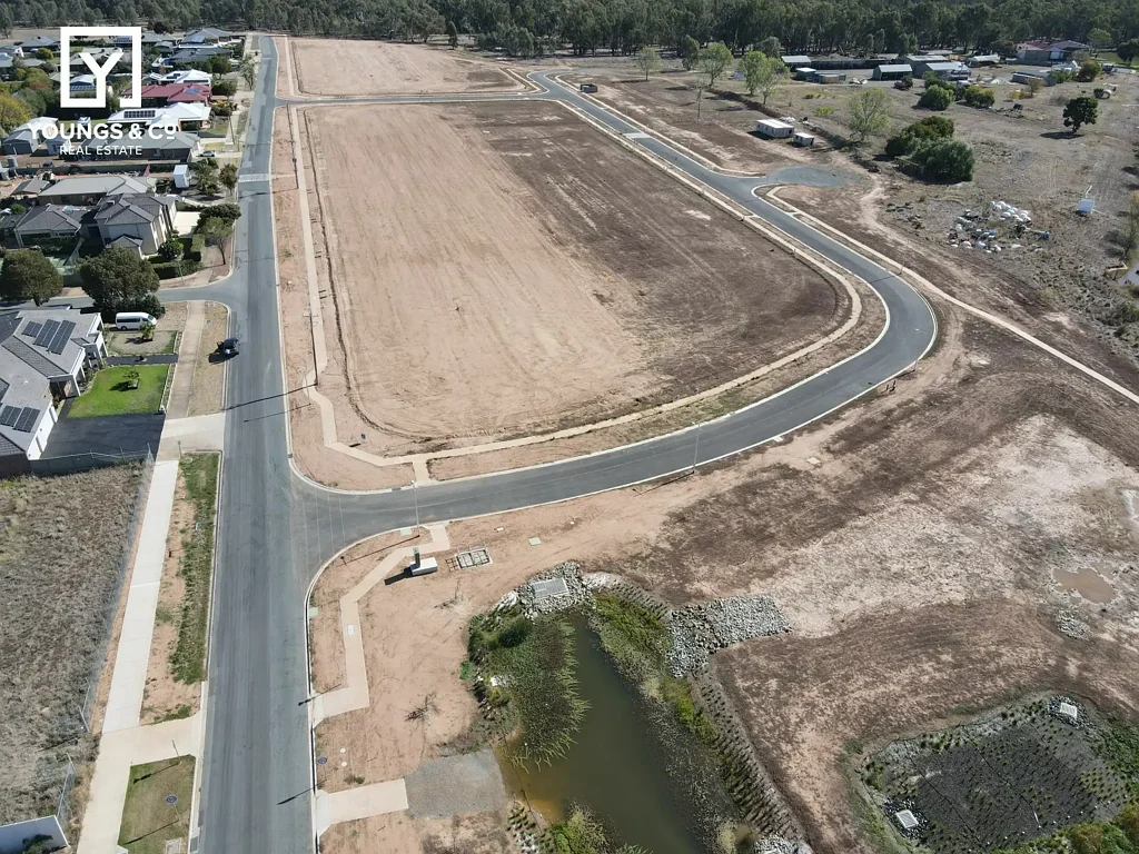 Kialla Large Residential Blocks - 896m2 - 3,315m2 - Emerald Bank Stage 1 Now Selling