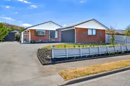 32 Scruttons Road, Hillsborough