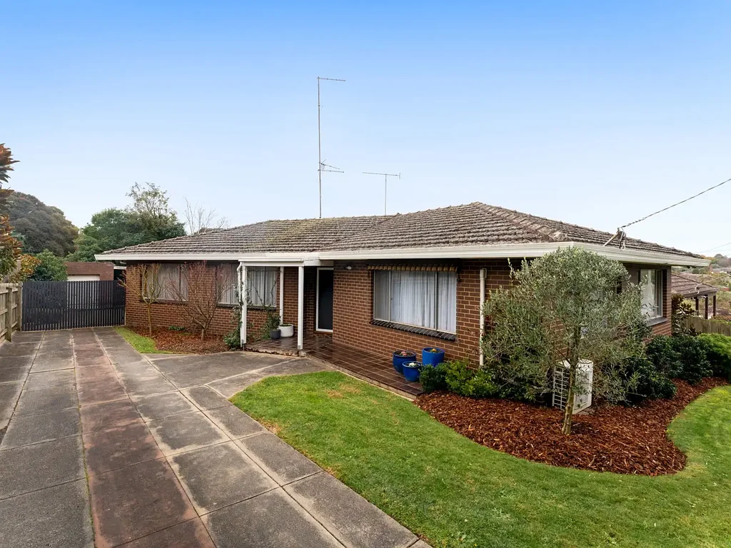 Warragul 3 Slaapkamer Perfectly positioned and beautifully presented