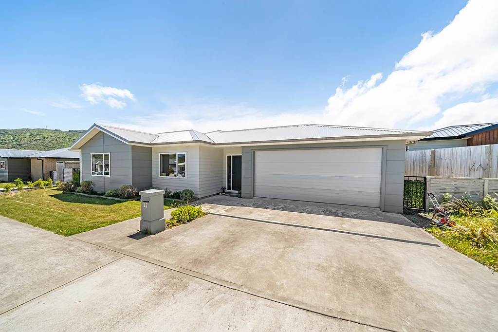 27 Brian Hughes Road, Wainuiomata, Lower Hutt, Wellington