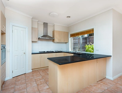 4 Wilkinson Place, Glen Waverley, East Melbourne, 4部屋, 2バスルーム, House