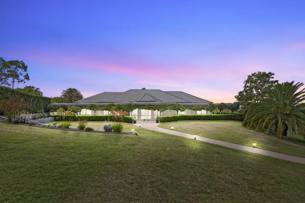 Aberglasslyn 5 Slaapkamer Ultimate family haven inviting relaxation & comfort