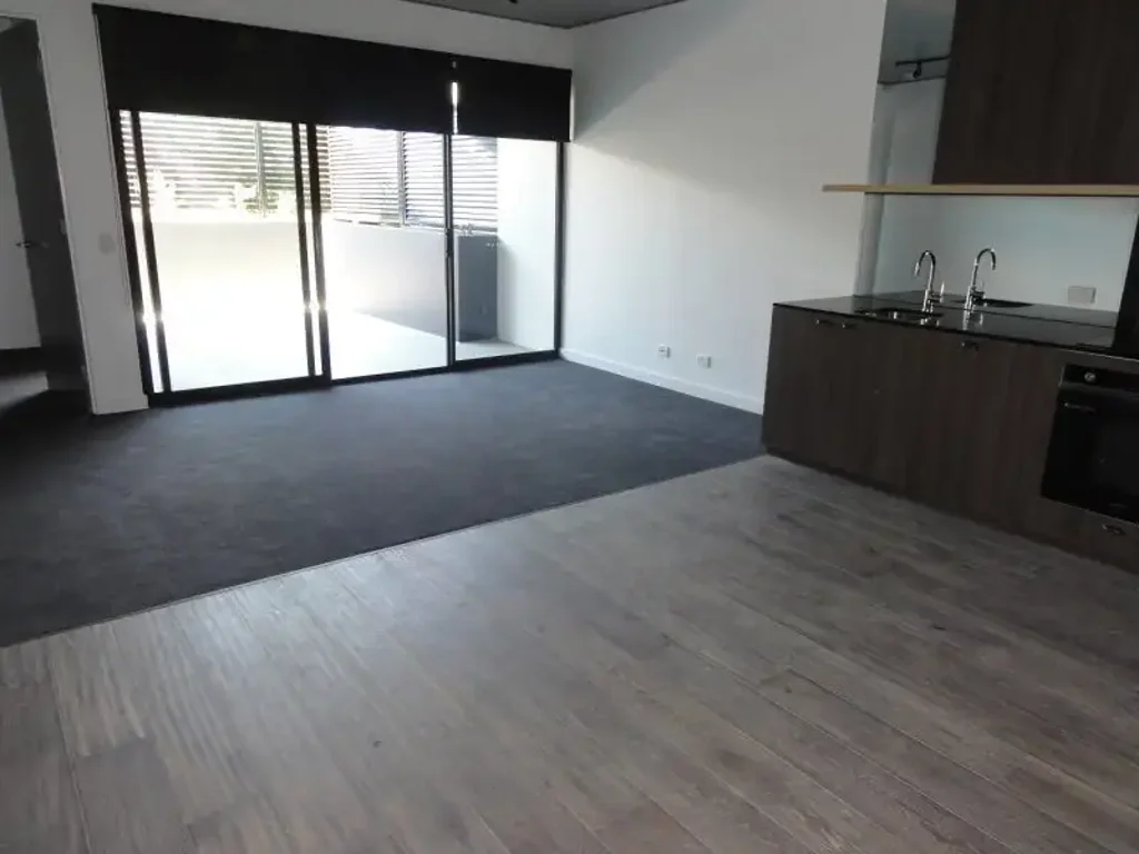 First level apartment in a secure complex - close to cafes, restaurants, schools, shops and CBD
