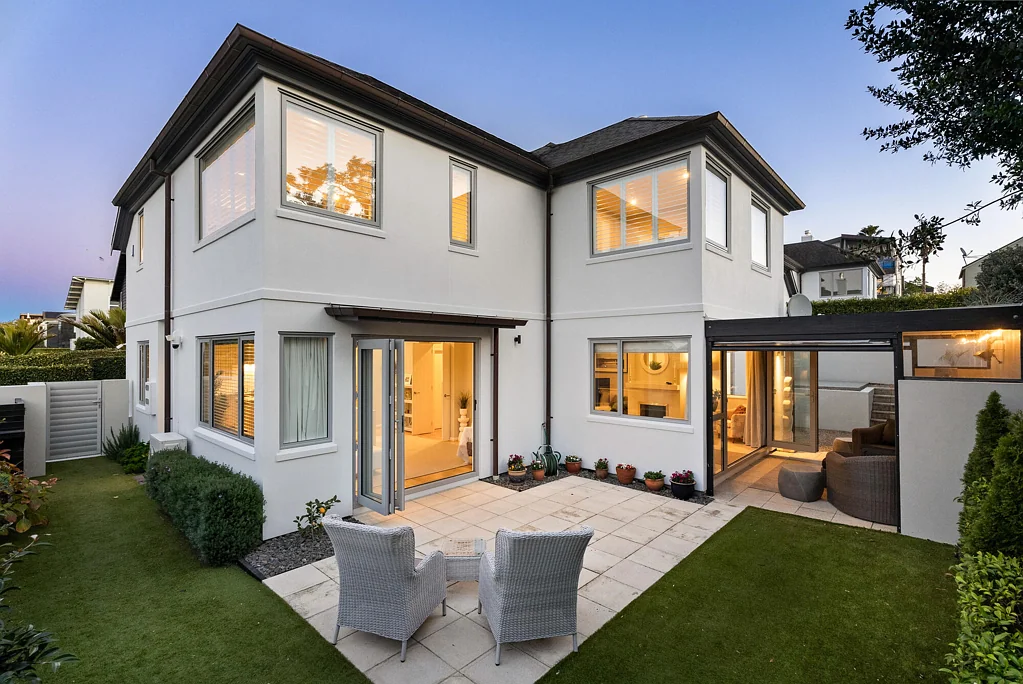 Orakei 4房  A home of scale, substance and style