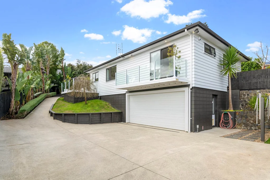 32B Barberton Terrace, Red Hill, Papakura, Auckland
