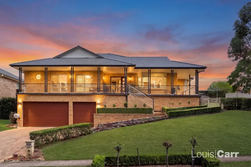 Dural 4Kwarto Sprawling Family Entertainer: Leafy, High-Side Living with Huge Six-Car Garaging