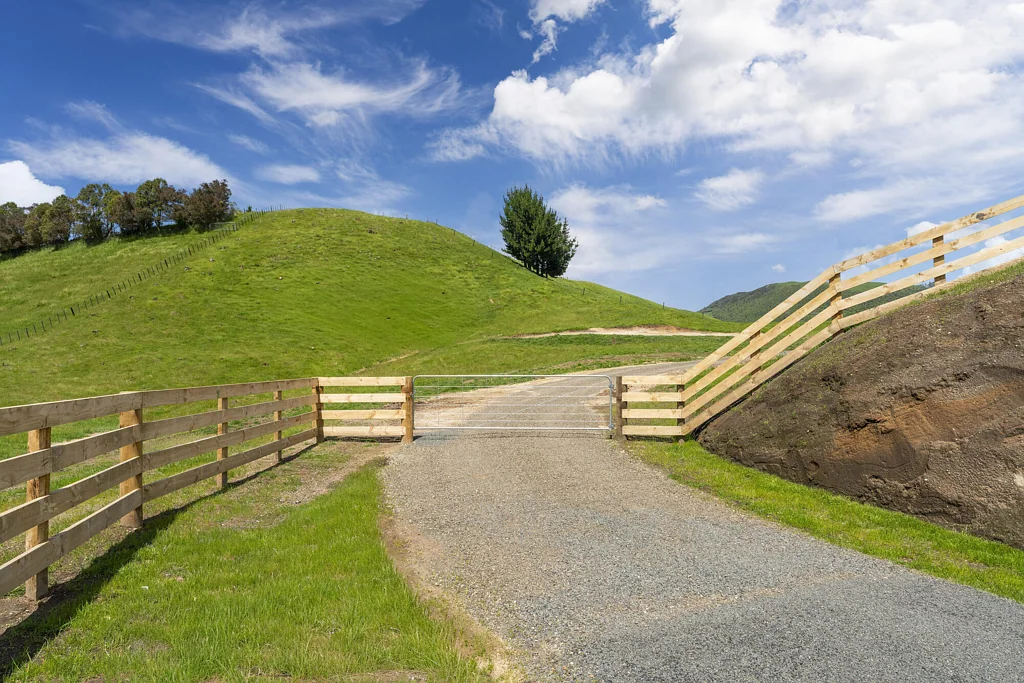 Kinloch Title Issued - Your 5 Acre Dream Starts Here