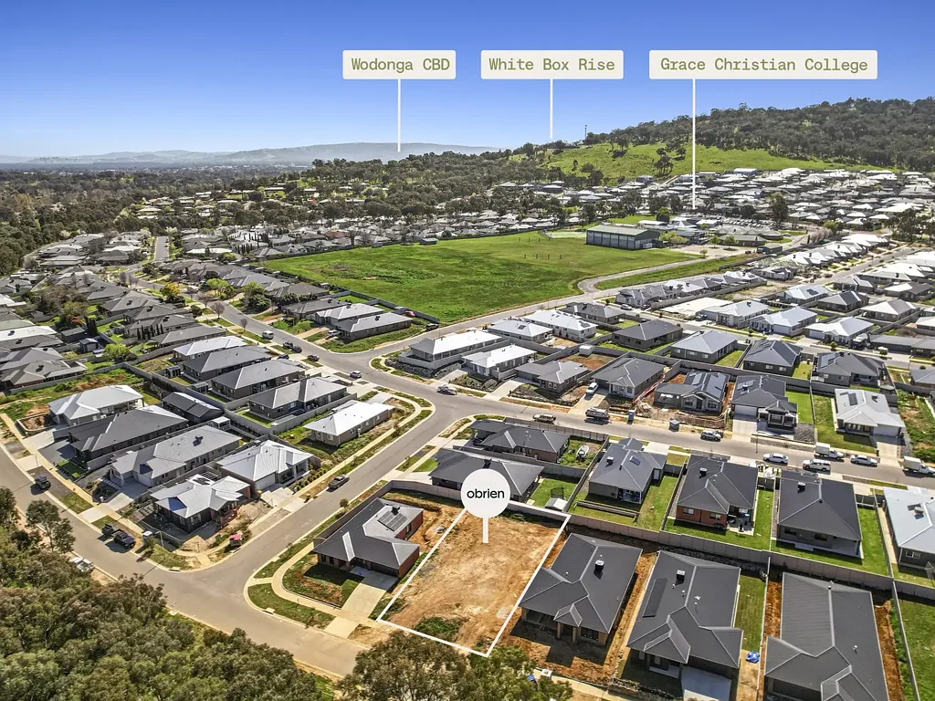 Leneva Imagine building your dream home in sought after Leneva. Can you picture it?