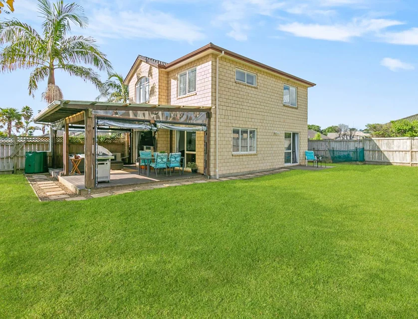 12 Fergy Crescent, Wattle Downs, Manukau City, 4 Kuwarto, 2 Banyo, House