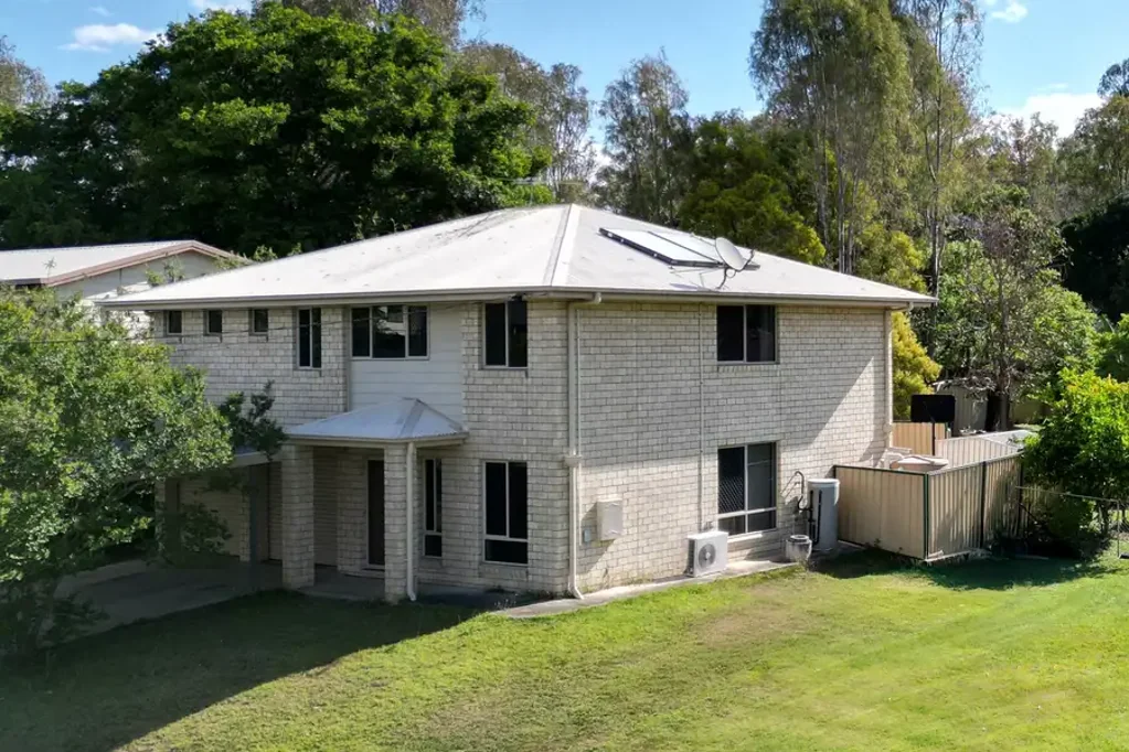 Willowbank 4Zimmer VERSATILE DUAL LEVEL LIVING WITH SPACE AND LONG TERM VALUE