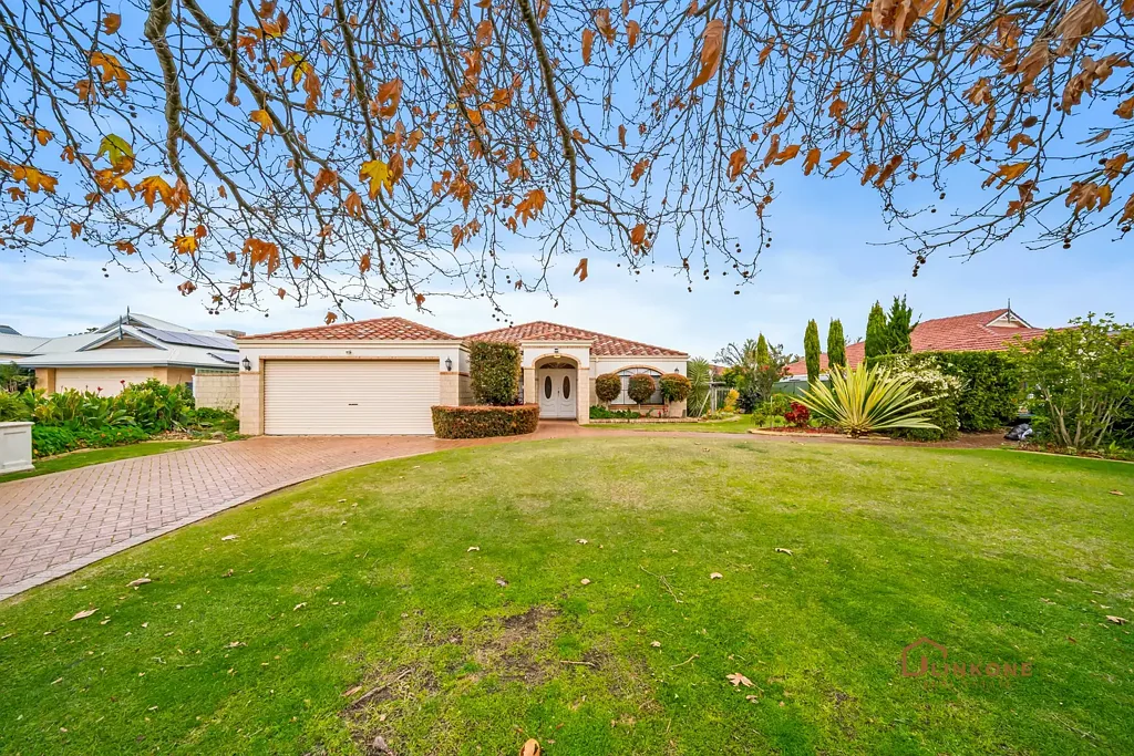 Canning Vale 4ਬੈੱਡਰੂਮ SPACIOUS FAMILY LIVING ON A MASSIVE 768SQM BLOCK IN PRIME LOCATION!