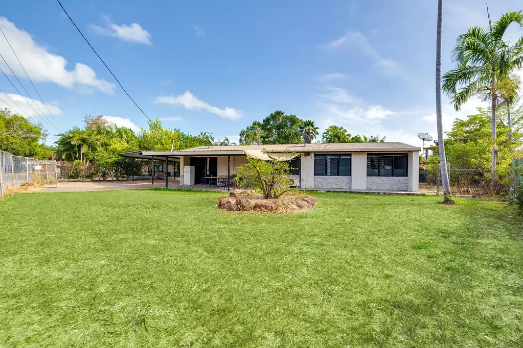 🏡 Fully Furnished 3-Bedroom Home in Wagaman!