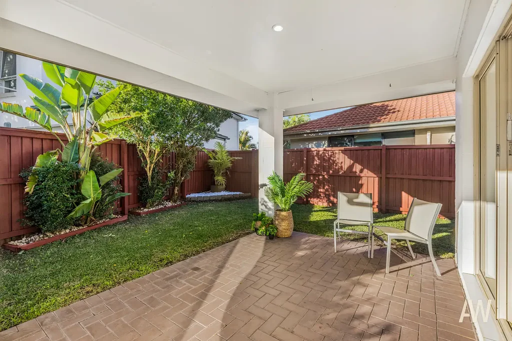 25 Peppermint Crescent, Sippy Downs, QLD 4556