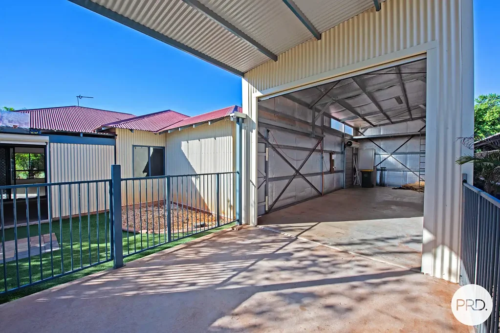 6 Buchanan Circuit, Baynton, WA 6714