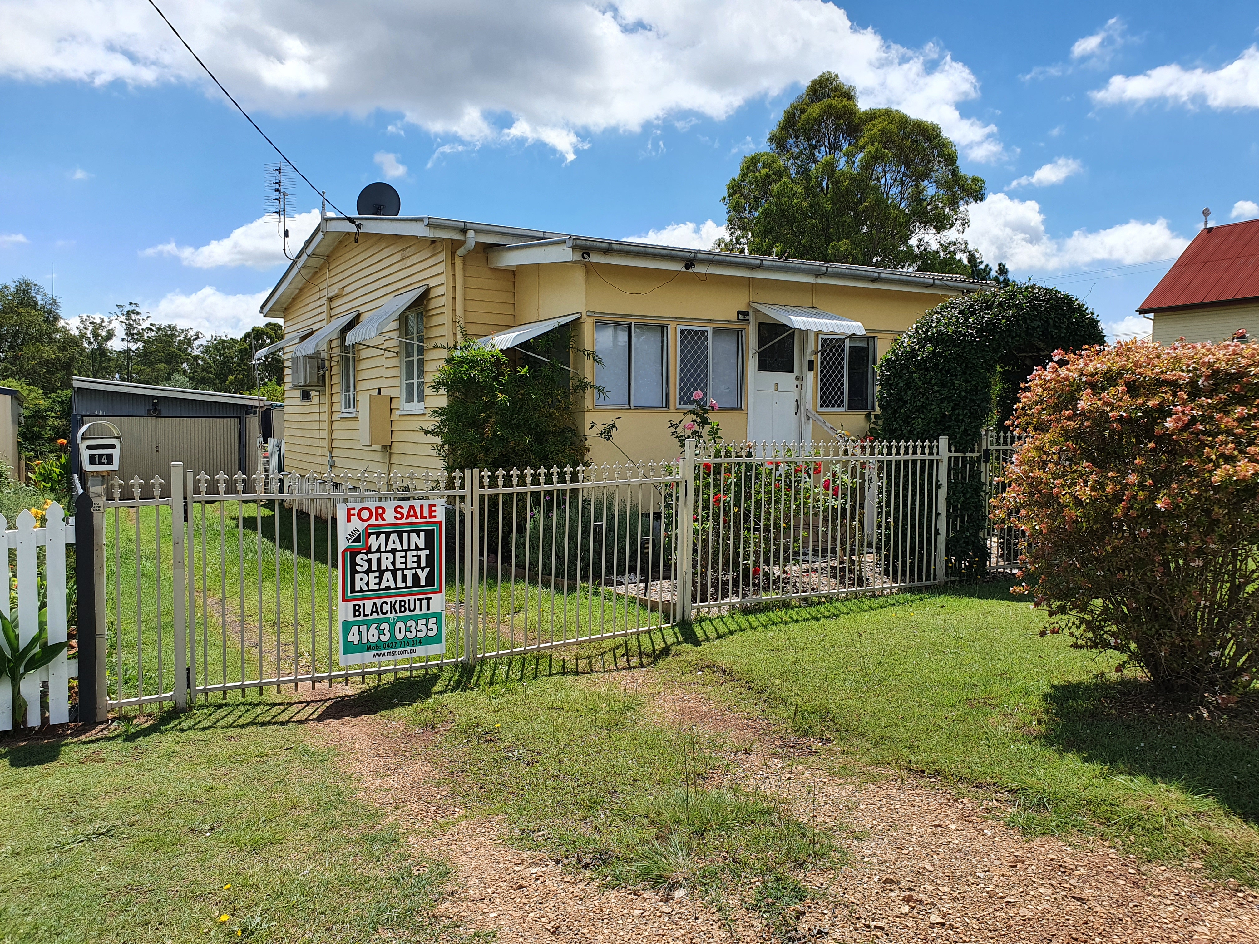 14 JAMES ST, BLACKBUTT QLD 4314, 0 غرف, 0 حمامات, House