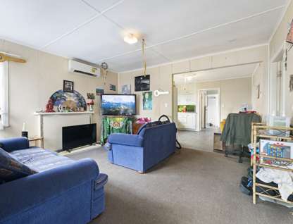 82 Coxhead Road, Manurewa, Manukau City, Auckland, 5房, 2浴, 独立屋