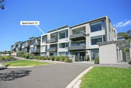 12/256-260 Mountjoy Parade, Lorne