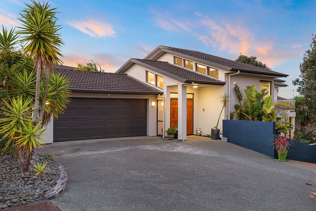 63 San Valentino Drive, Henderson, Waitakere City, Auckland