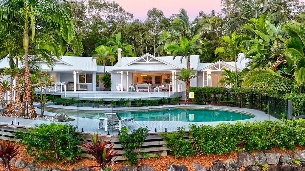 Private Lakeside Sanctuary