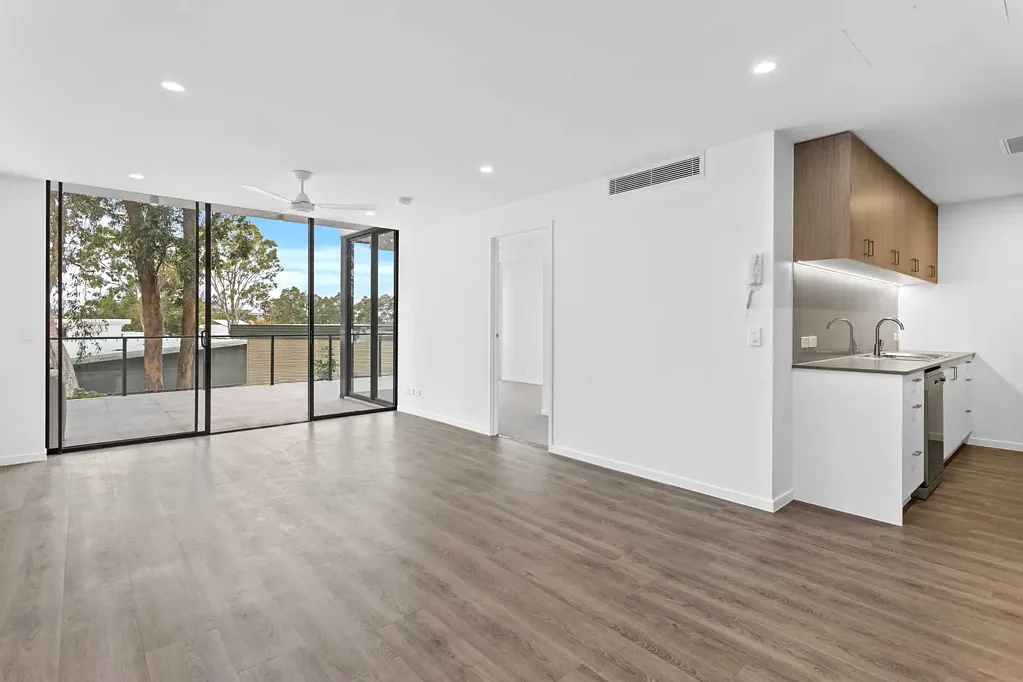Modern Two-Bedroom Apartment in the Heart of Benowa
