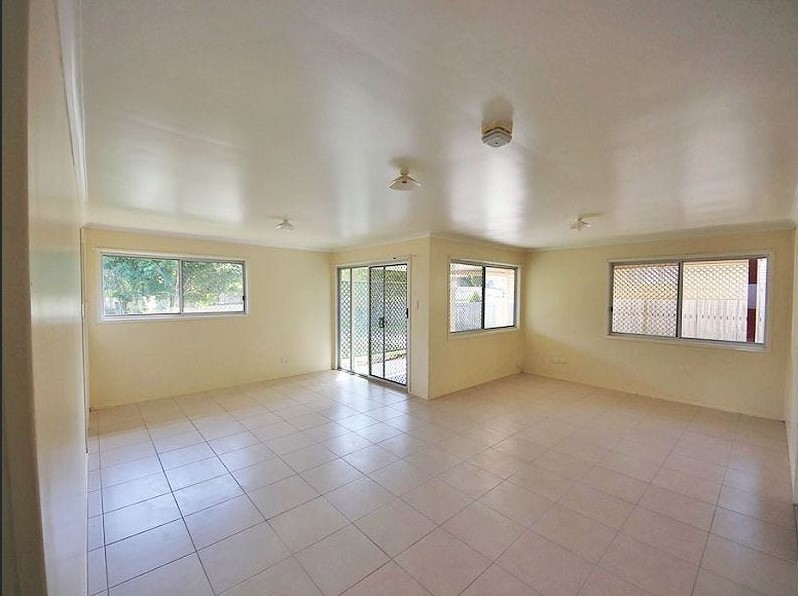 6 LOANE CR, LAWNTON QLD 4501, 0房, 0浴, House