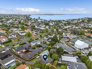 74 Vale Road, St Heliers, Auckland City