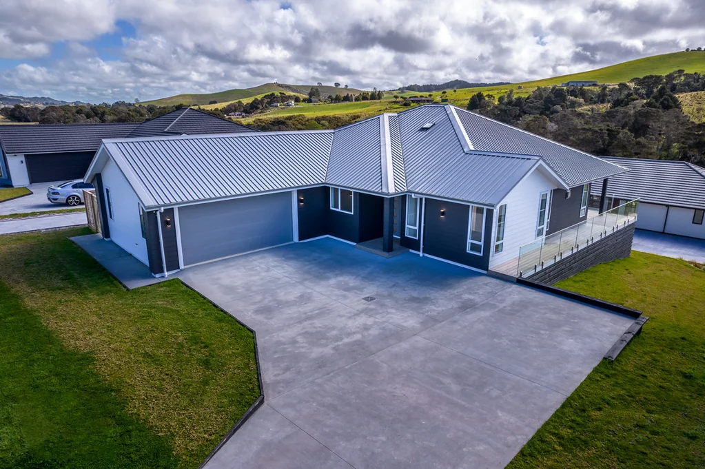 Paihia 3房  Sleek, Spacious & Sophisticated – Your Dream Home Awaits
