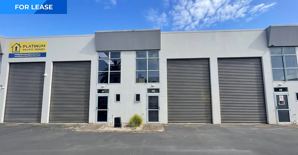 North Harbour Compact & Versatile Industrial Unit