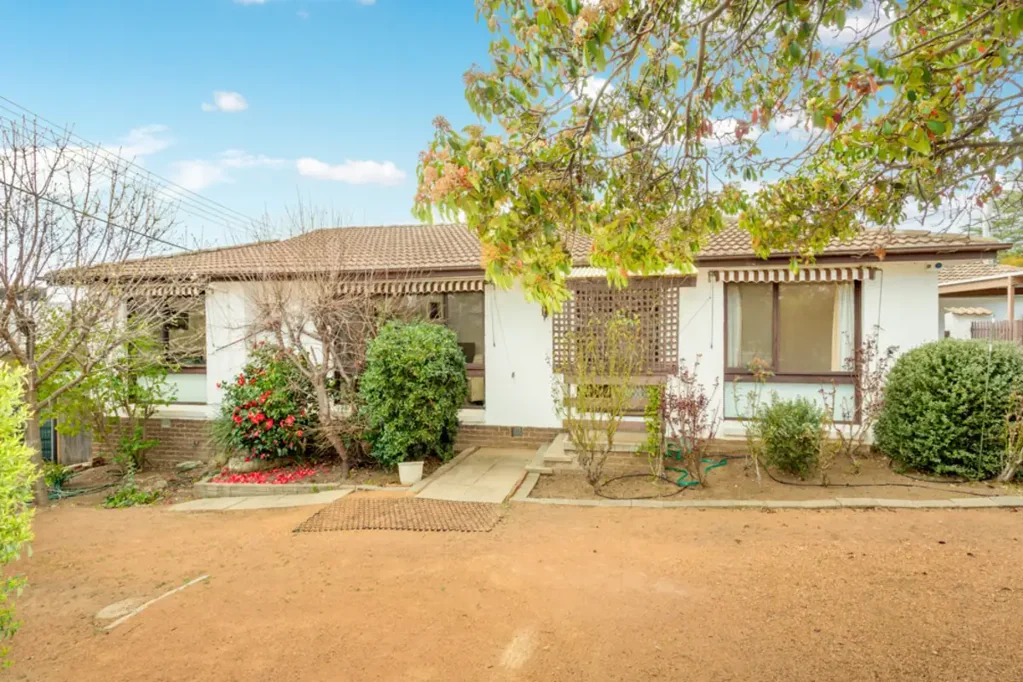 Spacious Family Home In Prime Location
