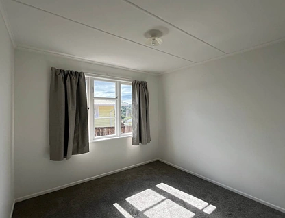 9 Valdale Road, Henderson, Waitakere City, 4房, 1浴, 整租独立别墅