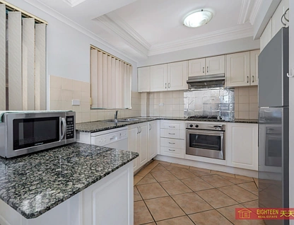 7/20 Belmore Street, Burwood, Inner West, 2房, 2浴, Apartment