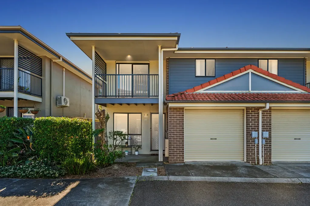 Kallangur 3 Bedroom Stylish, Spacious, And Superbly Located - This One Ticks All The Boxes