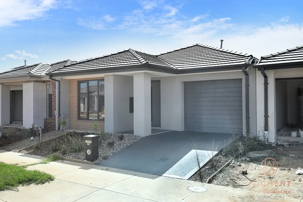 Energy-Efficient, Modern Living – Only $450/week!